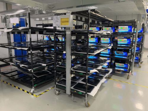 探秘机械革命笔记本生产线 从零件到成品的精密旅程